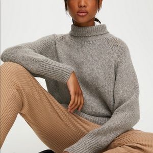 Aritzia The Group Babaton “Day Off” Turtleneck